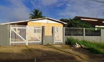 Imagem: Aluga se casa de madeira em terreno inteiro