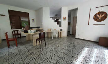 Imagem 3: Casa na Coroa do Meio