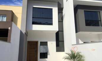 Imagem: Sobrado Geminado -Alto Padrão