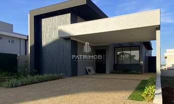 Imagem 2: Casa Térrea c/ 03 suítes, 225m² "Pronta para Morar" em Vila do Golfe - Ribeirão