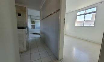 Imagem 7: APARTAMENTO com 3 dormitórios à venda com 60m² por R$ 180.000,00 no bairro Cidade Industri