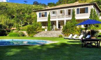 Imagem: Maravilhosa Casa estilo colonial em condomínio