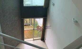 Imagem 2: Sobrado com 4 dormitórios à venda, 264 m² por R$ 690.000 - Parque do Colégio - Suzano/SP