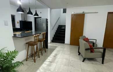 Imagem 2: Casa de condomínio para venda com 180 metros quadrados com 4 quartos