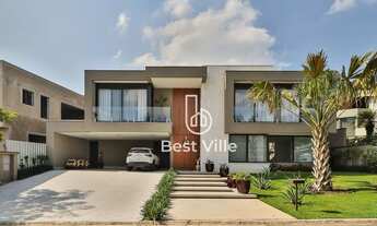 Imagem 1: Casa à venda, 475M² área construída, 732M² de terreno, no Residencial Alphaville Zero, em