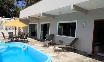 Imagem: Casa Linda Mobiliada no Centro de balneário