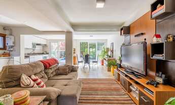 Imagem: Excelente casa de esquina em condomínio