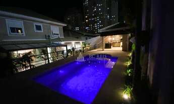 Imagem 2: Casa com 4 suítes à venda, 440 m² por R$ 3.990.000 - Alpha Conde - Barueri/SP