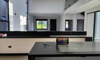 Imagem 7: Casa de condomínio sobrado para venda possui 400 metros quadrados com 4 quartos