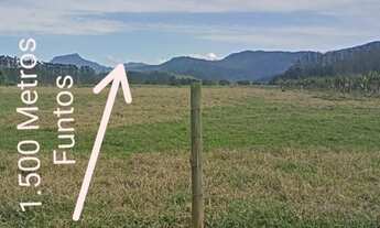 Imagem: Terreno de 180.000 metros quadrados na cidade