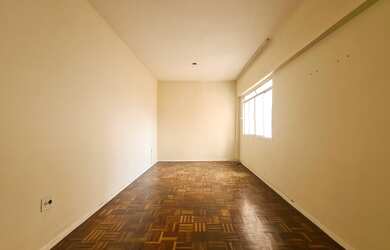 Imagem 4: Apartamento de 3 quartos para venda no São Mateus. Aceita permuta