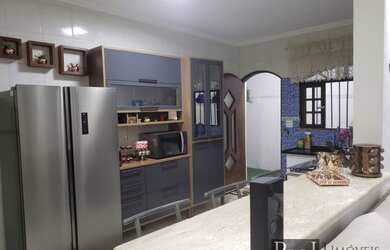 Imagem 5: Sobrado 200m² 2 dormitórios e Churrasqueira R$ 416.000,00