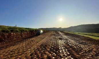 Imagem 3: FX-(Nazaré Paulista) Promoção de lotes FHG9