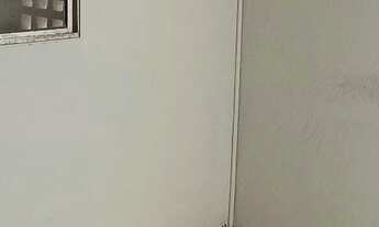 Imagem 6: Galpão 347m² Galpão / depósito com aluguel por R$5.000 /mês