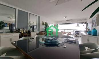 Imagem 3: Apartamento Beira Mar, Vista ao Mar, Reformado, 3 Dormitórios sendo 1 Suíte, 2 Vagas de Ga