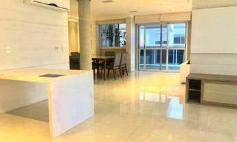 Imagem 3: Cobertura duplex semi mobiliada com 3 suítes em Jurerê Internacional