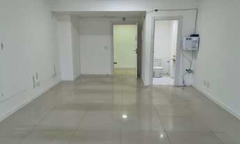 Imagem 6: Escritório para venda com 31 metros quadrados em Barbalho - Salvador - BA