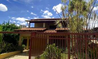 Imagem: Casa sobrado padrão - Setor Marista