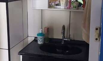 Imagem 2: Apartamento para venda possui 42 metros quadrados com 2 quartos