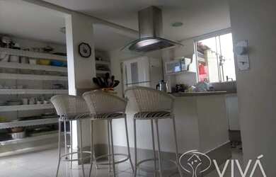 Imagem 2: Casa sobrado com 4 quartos - Bairro Setor Jaó em Goiânia