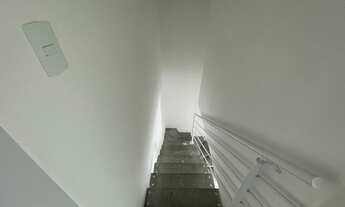 Imagem 7: Sobrado para venda com 3 quartos sendo 1 suíte e 2 vagas de garagem no Aririú