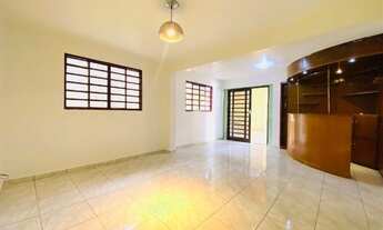 Imagem: Casa Jardim América 03Qtos 02Stes