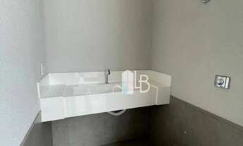 Imagem 5: Casa no Golden Village com três suítes