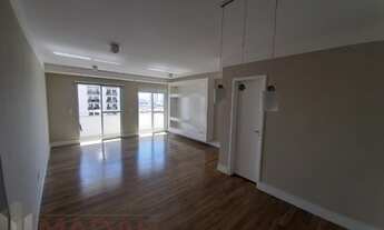 Imagem: Aconchegante apartamento em condomínio