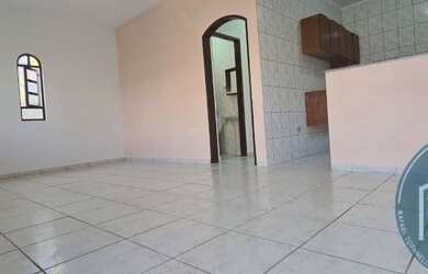 Imagem 7: Casa maravilhosa com quintal imenso