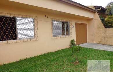 Imagem 2: Casa com 2 dormitórios para alugar, 90 m² por R$ 1.300,00 - Vila Nova - Porto Alegre/RS