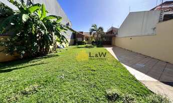 Imagem 7: Casa com amplo quintal de 400m² à venda por R$ 750.000 - Jardim Panorama - Foz do Iguaçu/P