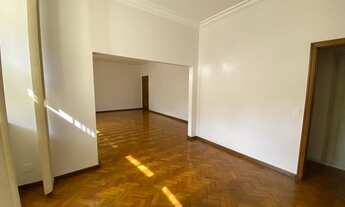 Imagem 3: Apartamento para venda possui 145 metros quadrados com 3 quartos em Copacabana - Rio de Ja