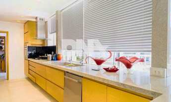 Imagem 3: Novidade! Cobertura Duplex de 211m² com vista mar no Leblon