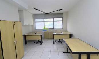 Imagem 6: Conjunto comercial próximo ao metrô Santa Cruz