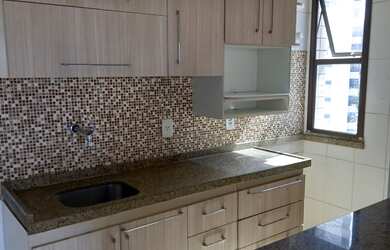 Imagem 2: Toda comodidade de um apartamento em frente ao Nautico no coração do Meireles !!!