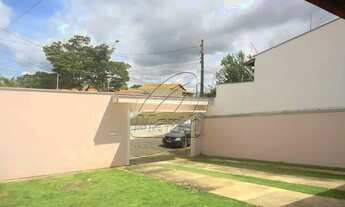 Imagem 2: PIRACICABA - Casa Padrão - Castelinho