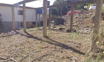 Imagem 2: Terreno bem localizado e tranquilo