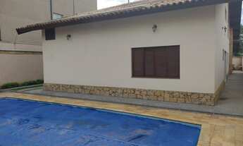 Imagem 4: Térrea para aluguel possui 375m² com 5 quartos