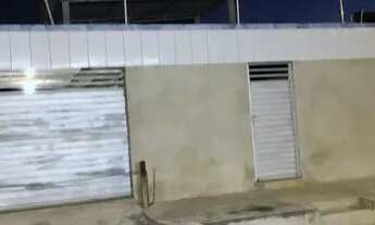 Imagem: Casa 2/4, à 100mts do Novo Shopping No