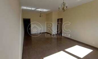 Imagem 2: Apartamento para venda possui 110 metros quadrados com 3 quartos em Tijuca - Rio de Janeir