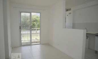 Imagem 2: Apartamento para Aluguel - Jacarepaguá, 2 Quartos, 48 m2