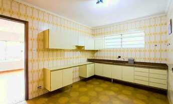 Imagem 6: Sobrado com 3 dormitórios para alugar, 117 m² por R$ 2.200,00/mês - Vila Scarpelli - Santo