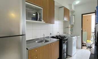 Imagem 3: Apartamento para venda com 65 metros quadrados com 2 quartos em Calhau