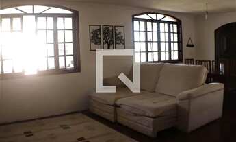 Imagem 4: Casa para Aluguel - Taquara, 3 Quartos, 240 m2