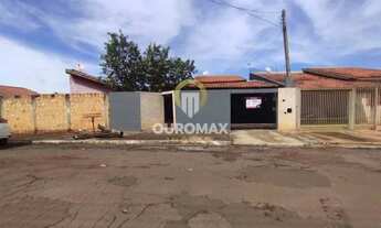 Imagem 2: Casa com 2 dormitórios para alugar, por R$ 1.200/mês - Loteamento Residencial Recanto dos