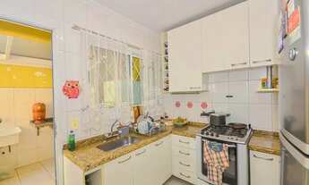 Imagem 7: Sobrado bem localizado a venda em Curitiba, bairro Boqueirão