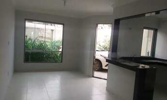 Imagem 3: Vendo excepcional casa geminada com 3 quartos, 3 banheiros, garagem