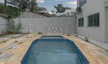 Imagem 2: Casa para Locação no Belvedere com 8 Quartos 420m² área de construída e 634,22m² de terre