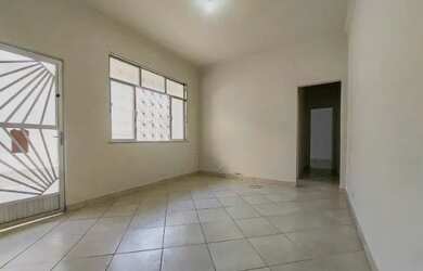 Imagem 3: Alugo excelente casa na taquara ( praça Jauru ) 2 quartos