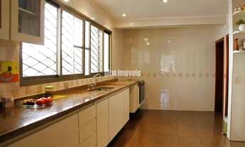 Imagem 6: Morumbi - Nobre Casa com 4 dormitórios